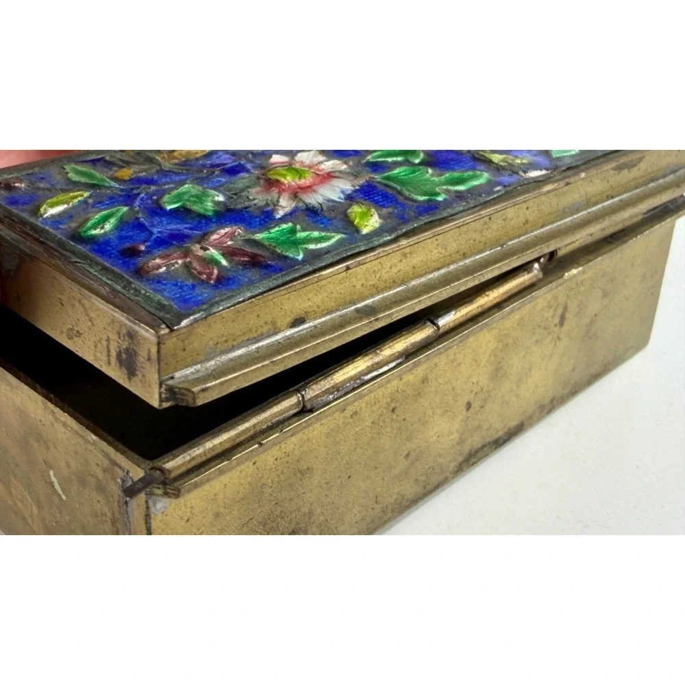 VTG Chinese Cloisonne Copper/Brass Enamel Floral Hinged Trinket Jewelry Box READ